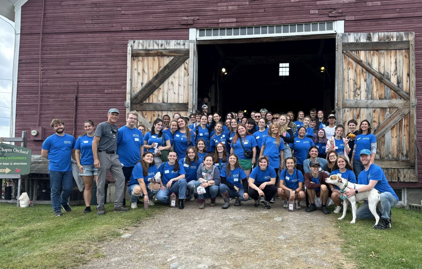 Group photo of students who participated in First-Year Apple Picking with MOVE at Chapin Orchard on Sept. 7, 2024. (Photo courtesy of Vicky Castillo/MOVE)